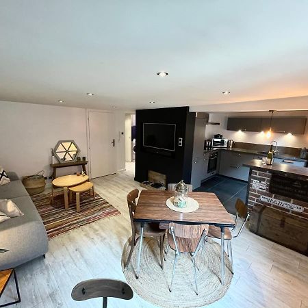 Appartement Chaleureux Avec Place De Parking Turckheim Bagian luar foto